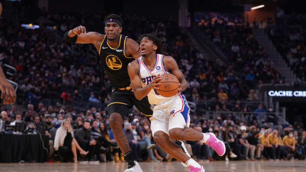 Is Tyrese Maxey on pace to play Tuesday night against the Warriors?